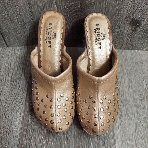 Bridget Shuster FOXY Gold Metallic Studded Heeled Clogs 6 - Picture 3 of 11